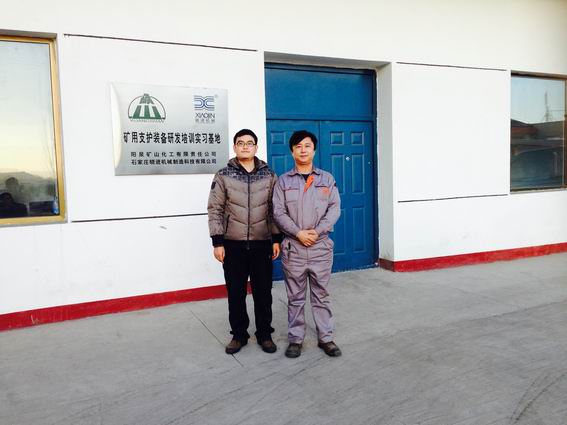 錨固劑自動線神木德潤公司用戶在實(shí)習(xí)基地培訓(xùn)